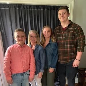 Meet your Posher, Beth